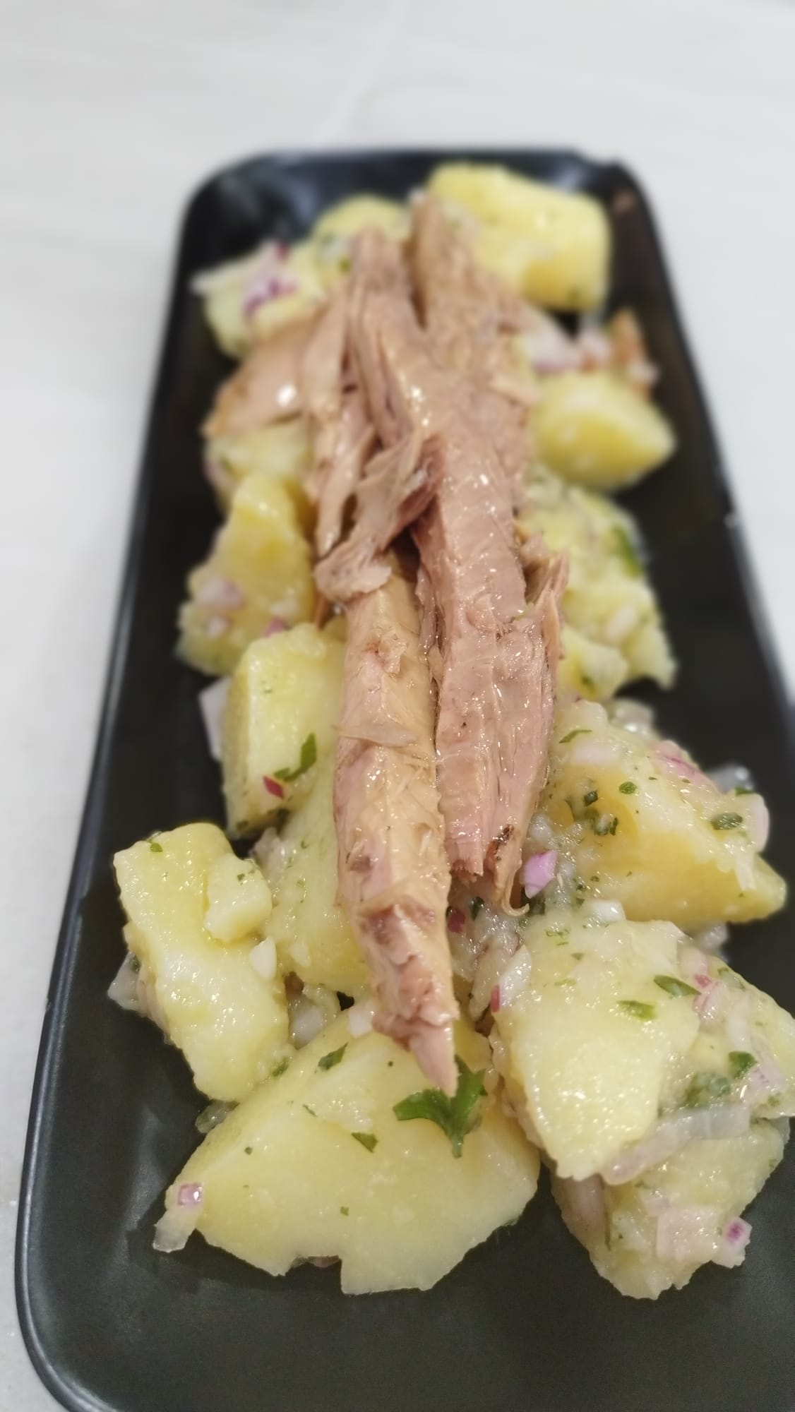 Patatas aliñadas con melva